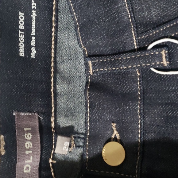 DL1961 Bridget Boot High Rise Instasculpt 33" Jeans - Picture 9 of 10